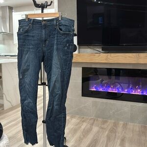 Joes jeans, 31 skinny ankle frayed hem